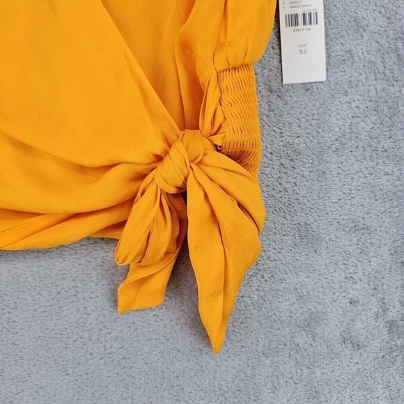 Maeve Wrap Top Womens XS Mango Textured Satin Sleeveless V-Neck Anthropologie - Picture 4 of 9
